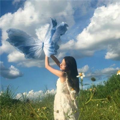 国民男神新恋情浮出水面，本人沉默不回应，一夜之间引热议